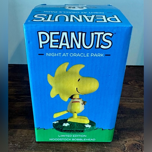 BDA Sports Other - SF GIANTS‎ Peanuts Woodstock SGA bobblehead 08/31/2019 NEW in Box.